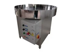 Машыны, сістэмы і ўпаковачныя лініі для вытворчасці ўпакоўкі ў Польшчы